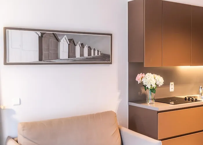 Belcasa Suitehotel ميدل كيرك