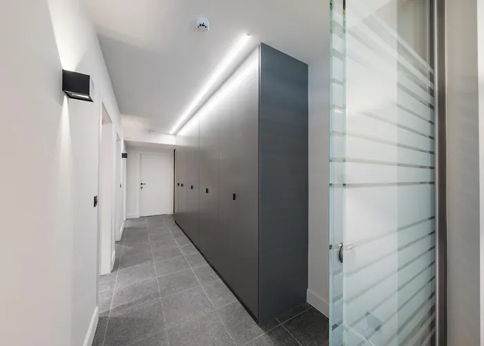 Belcasa Suitehotel فندق